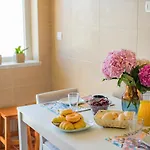 Seashore Apartment *